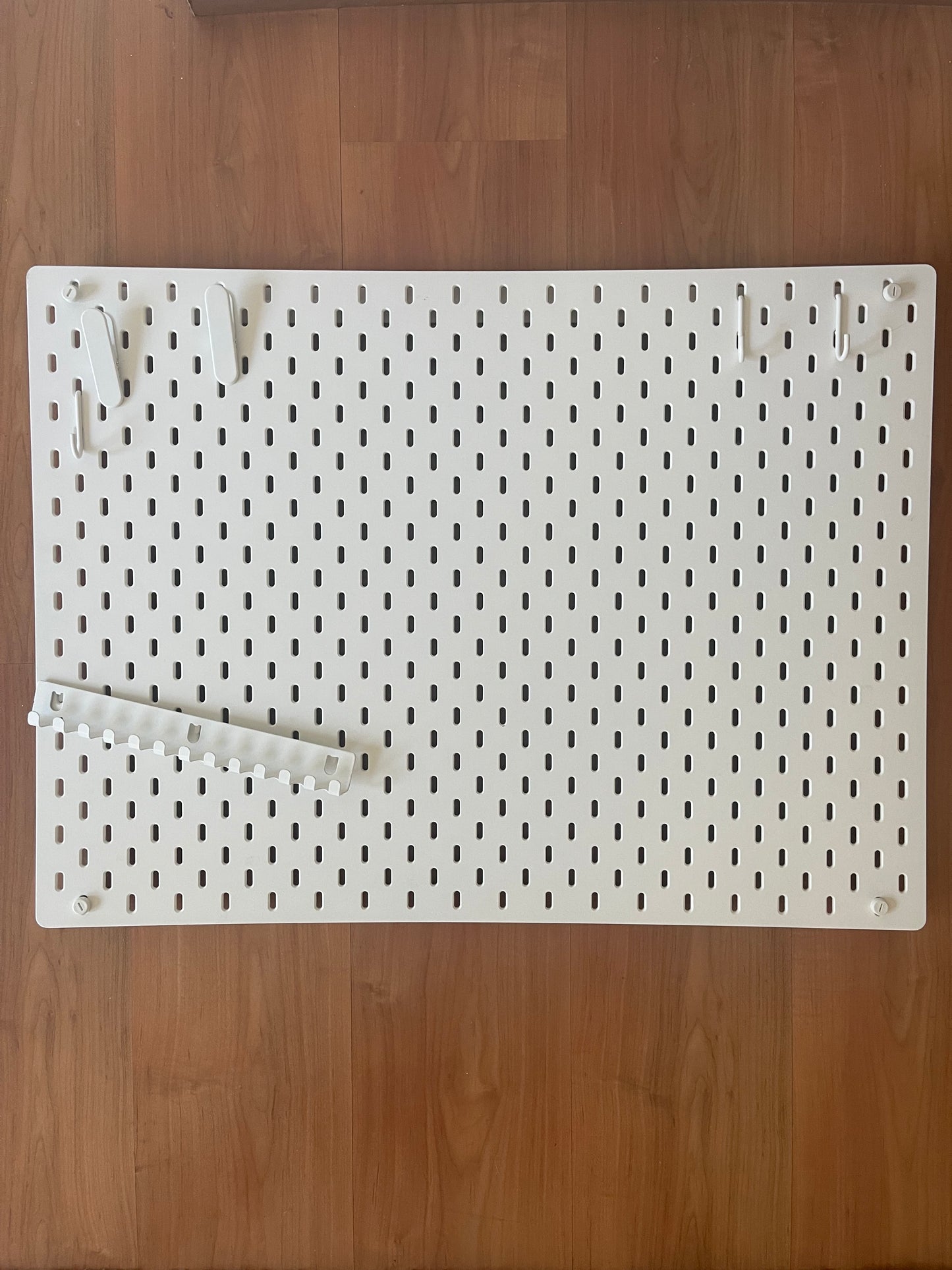 Peg board