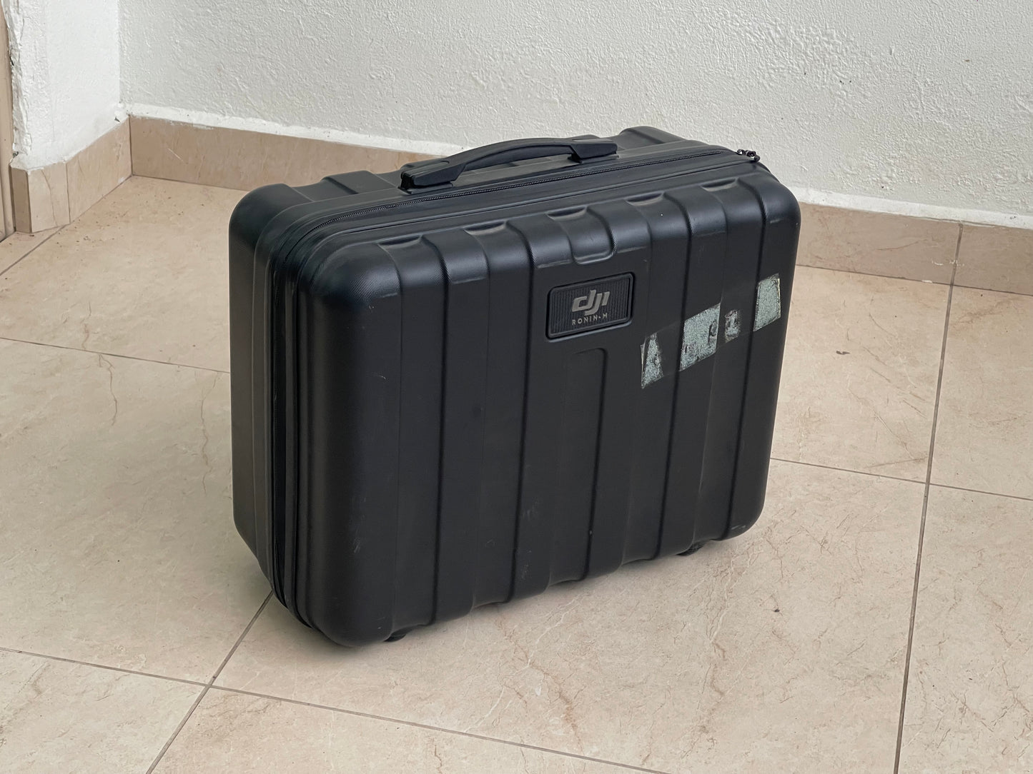 Estabilizador DJI Ronin-M + Estuche rígido